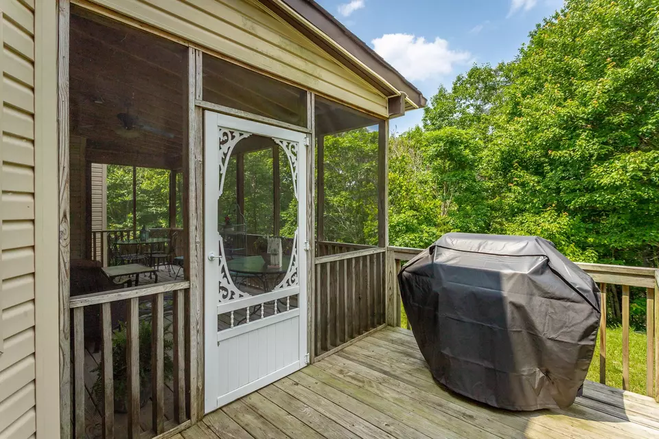  919 Rose Marie Ct, Soddy Daisy, TN 37379 photo 6