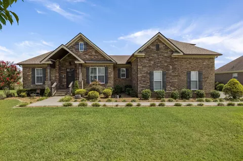 919 Nashs Nook, Columbia, TN 38401