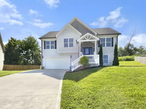 120 Woodtrace Ct, Clarksville, TN 37042
