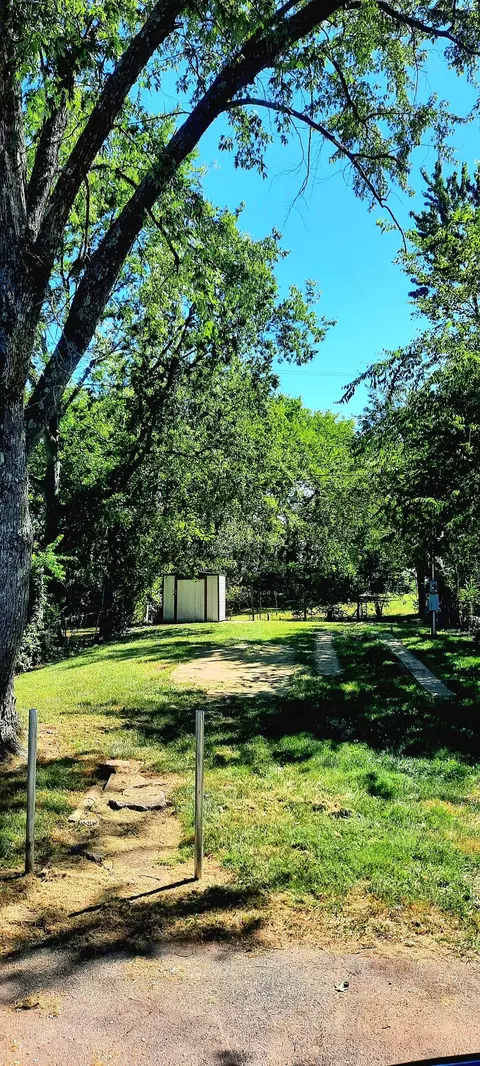 1218 Bubbling Well Rd, Madison, TN 37115