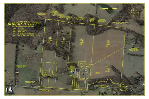 8 Howell Rd, Westmoreland, TN 37186