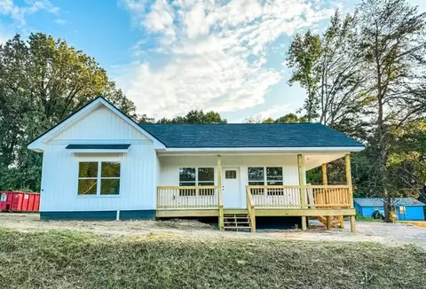 1919 Yager Rd, Mcminnville, TN 37110