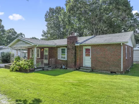 511 Pond Rd, Dickson, TN 37055 photo 9