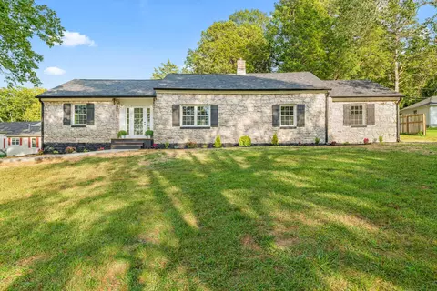 1021 Cornersville Rd, Lewisburg, TN 37091