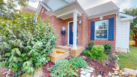 55 Fawn Creek Pass, Nashville, TN 37214