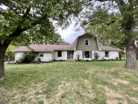 238 Sherry Cir, Gallatin, TN 37066