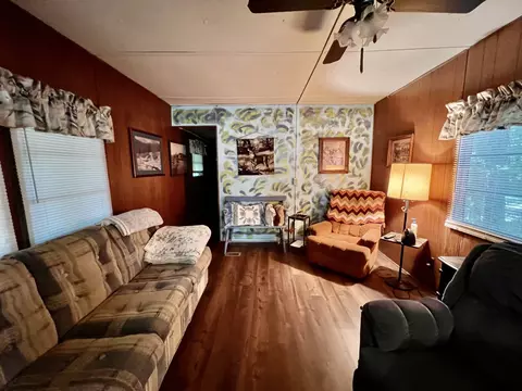124 Lydia Rd, Dover, TN 37058 photo 3