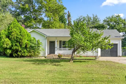 413 Carter Rd, Clarksville, TN 37042