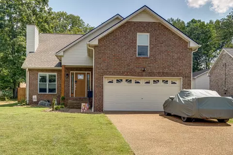 107 Candle Wood Dr, Hendersonville, TN 37075