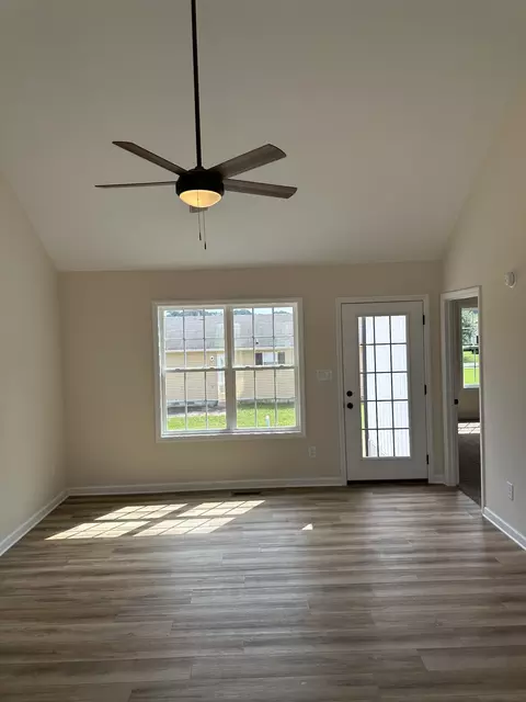 96 Modena Pl, Decherd, TN 37324 photo 4
