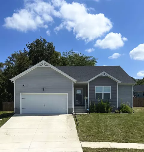 355 Pinkston Ct, Clarksville, TN 37040