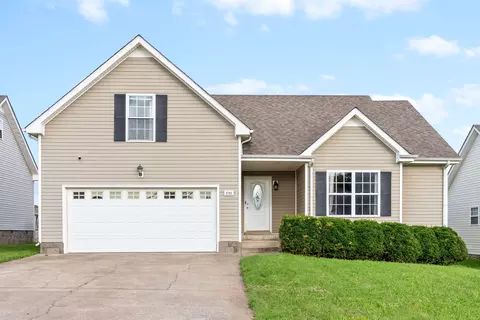 3745 N Jot Dr, Clarksville, TN 37040