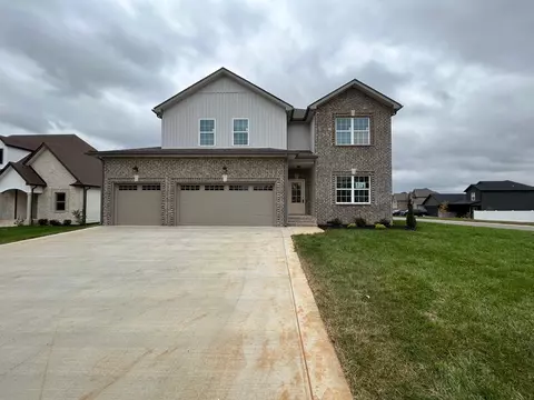 523 Farmington, Clarksville, TN 37043