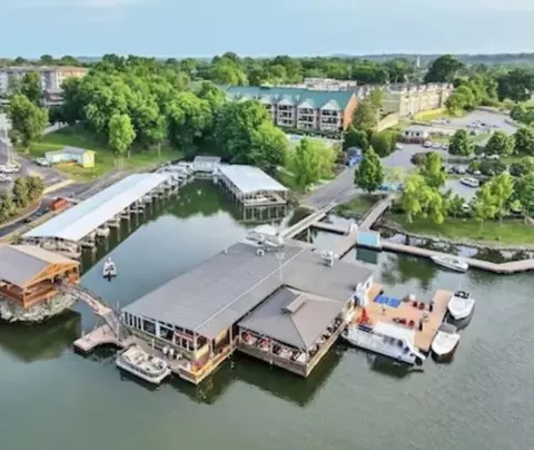 2119 Lakeshore Dr #2119, Old Hickory, TN 37138