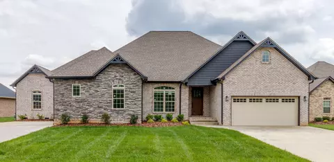 1053 Veridian Dr, Clarksville, TN 37043