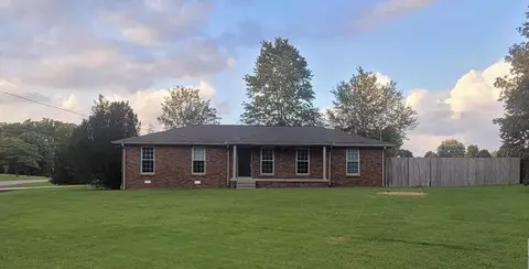 119 Morris Dr, Greenbrier, TN 37073