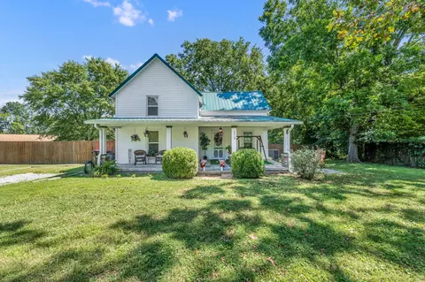 4519 Church St, Greenbrier, TN 37073
