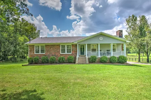 1829 Thompson Station Rd W, Thompsons Station, TN 37179