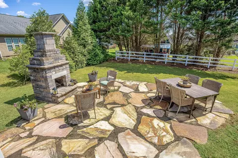 8576 Stack Rock Ln, Ooltewah, TN 37363 photo 7