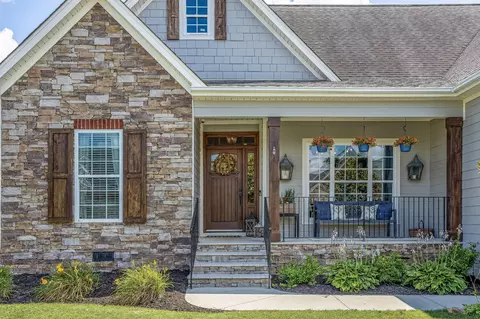 8576 Stack Rock Ln, Ooltewah, TN 37363 photo 3