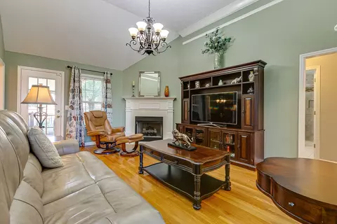 102 Mathis Ct, Murfreesboro, TN 37129 photo 6