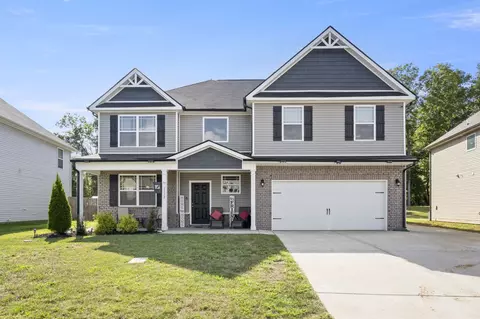 1132 Black Oak Cir, Clarksville, TN 37042