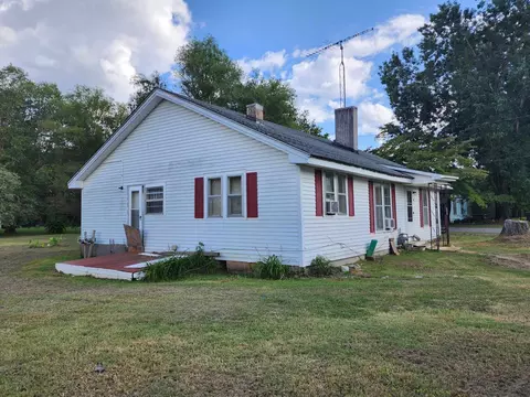 210 Tatertown Rd, Paris, TN 38242