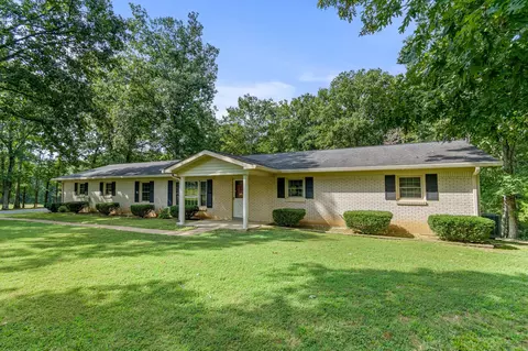 3748 Aydelott Rd, Centerville, TN 37033 photo 2