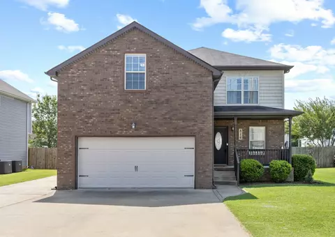 315 Ferdinand Ln, Oak Grove, KY 42262