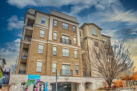 1010 16th Ave S #201, Nashville, TN 37212