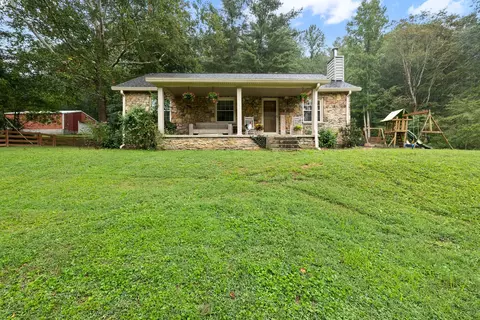 3262 New Hope Rd, Hendersonville, TN 37075
