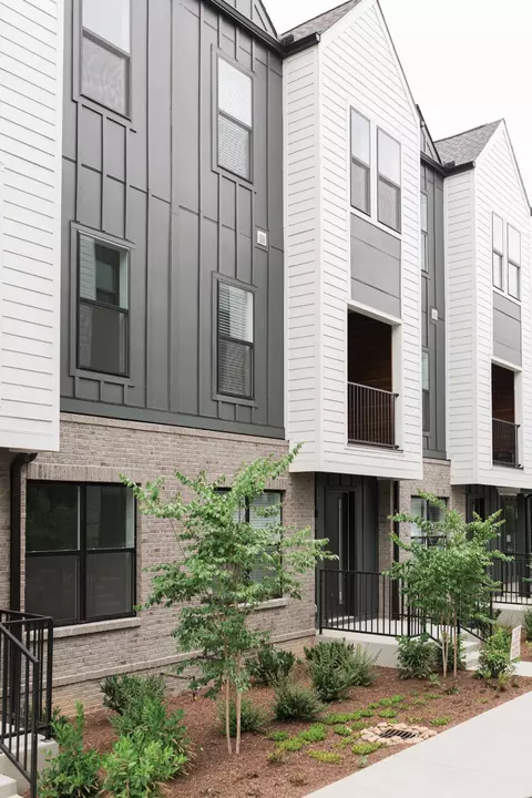 1011 44th Ave N #12, Nashville, TN 37209