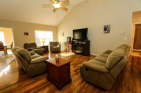7006 Maple Leaf Ln, Harrison, TN 37341 photo 6