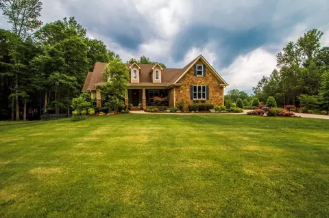 5124 Eaglefeather Ln, Ooltewah, TN 37363 photo 2