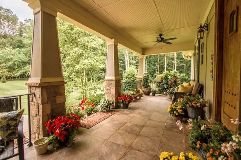 5124 Eaglefeather Ln, Ooltewah, TN 37363 photo 4