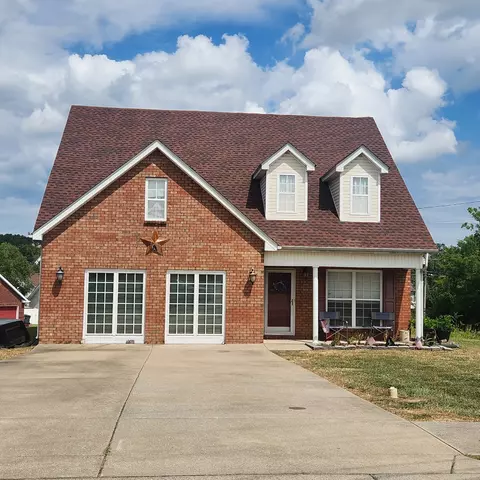 136 Wolverine Trl, La Vergne, TN 37086