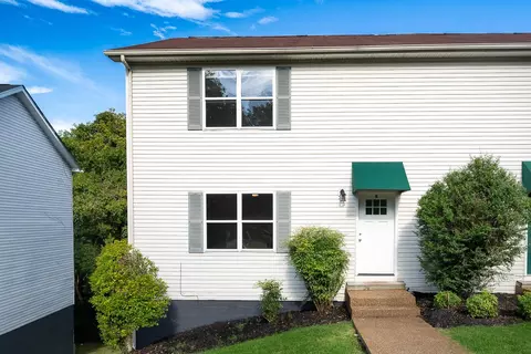3321 Niagara Dr # B, Nashville, TN 37214