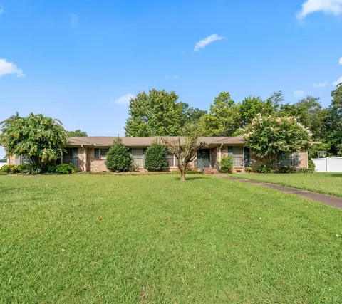 803 N Rutherford Blvd, Murfreesboro, TN 37130