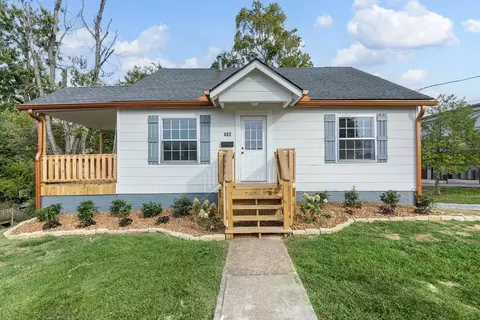 402 W End Ave, Mcminnville, TN 37110