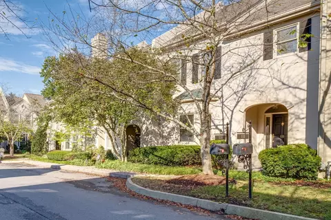 111 Brighton Close, Nashville, TN 37205