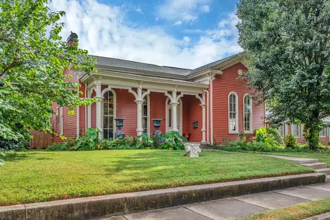 812 Boscobel St, Nashville, TN 37206