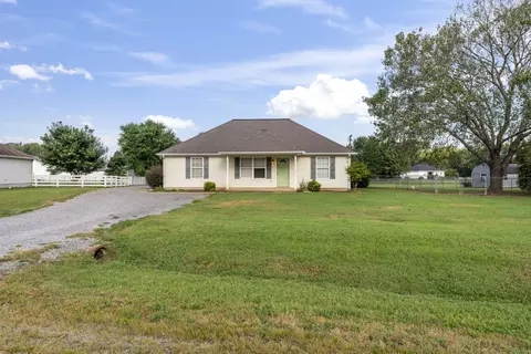 109 N Sunny Ridge Ct, Murfreesboro, TN 37130