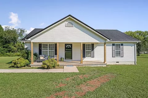 255 Cherry Ln, Morrison, TN 37357