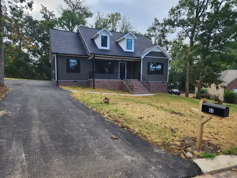 60 Acorn Trl, Hartsville, TN 37074