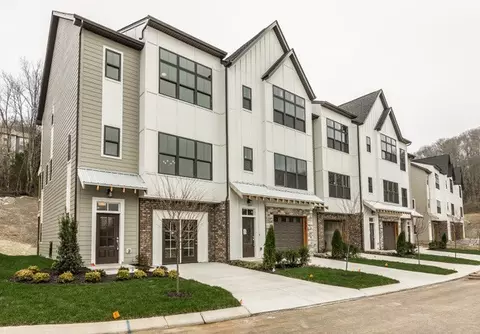 255 Stonecrest Cir, Nashville, TN 37209