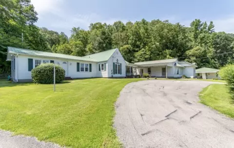 1030 Collinwood Hwy, Waynesboro, TN 38485