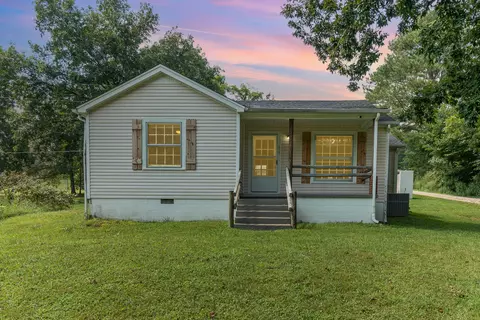 615 Sedric Kimbro Rd, Centerville, TN 37033