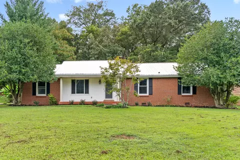 129 James Dr, Clarksville, TN 37042