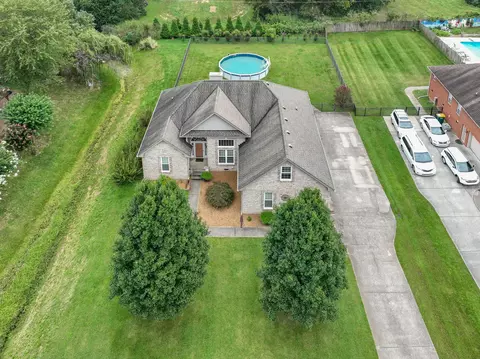 160 Blueberry St, White House, TN 37188
