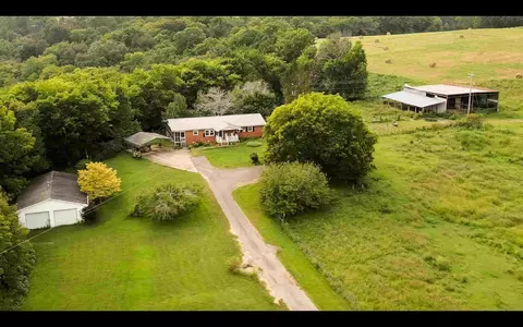 6706 Francisco Rd, Huntland, TN 37345